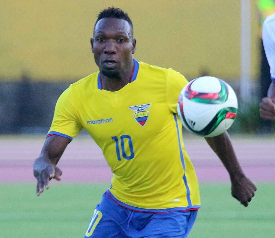 Fayl:Walter Ayovi.jpg