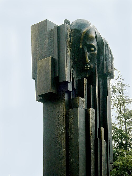 Fayl:Chopin, Szanghaj 2.jpg
