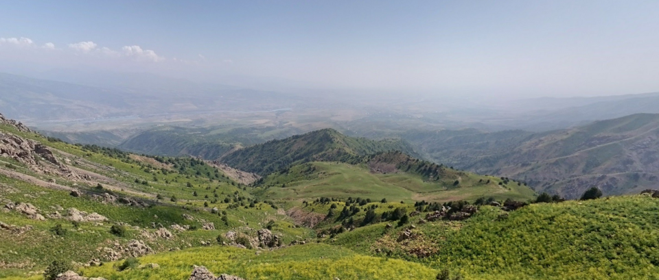 Fayl:Gissar range panoramio.PNG