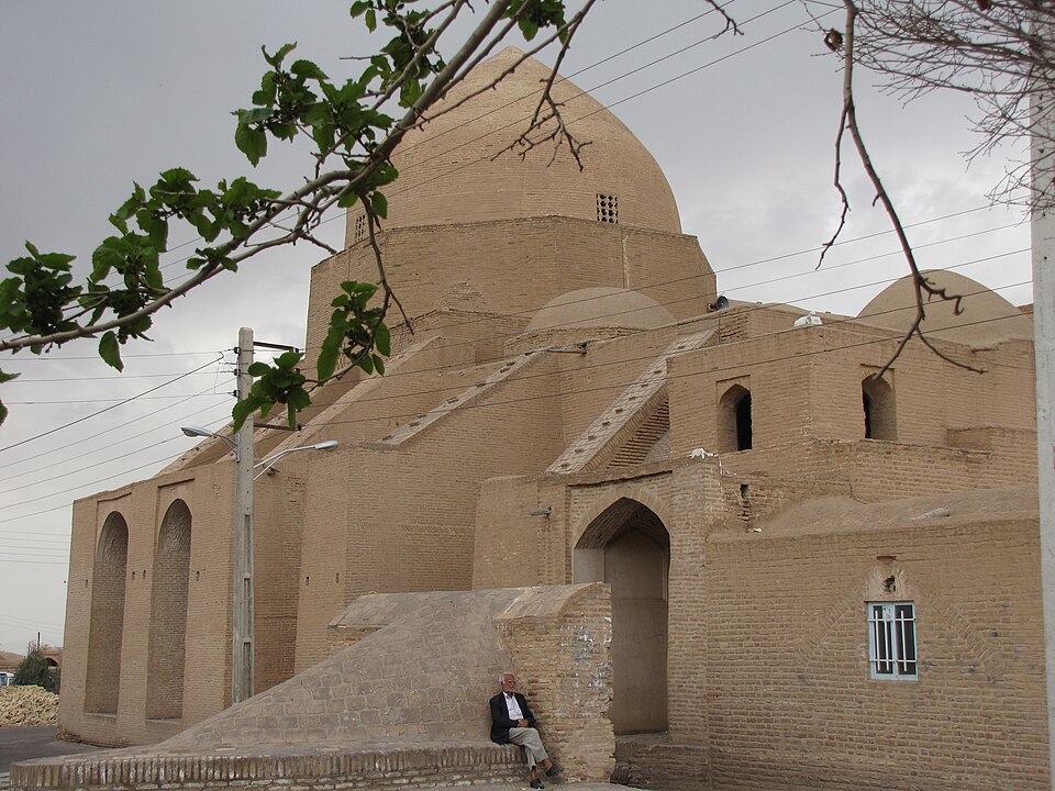 Fayl:Jame-Ardestan.JPG
