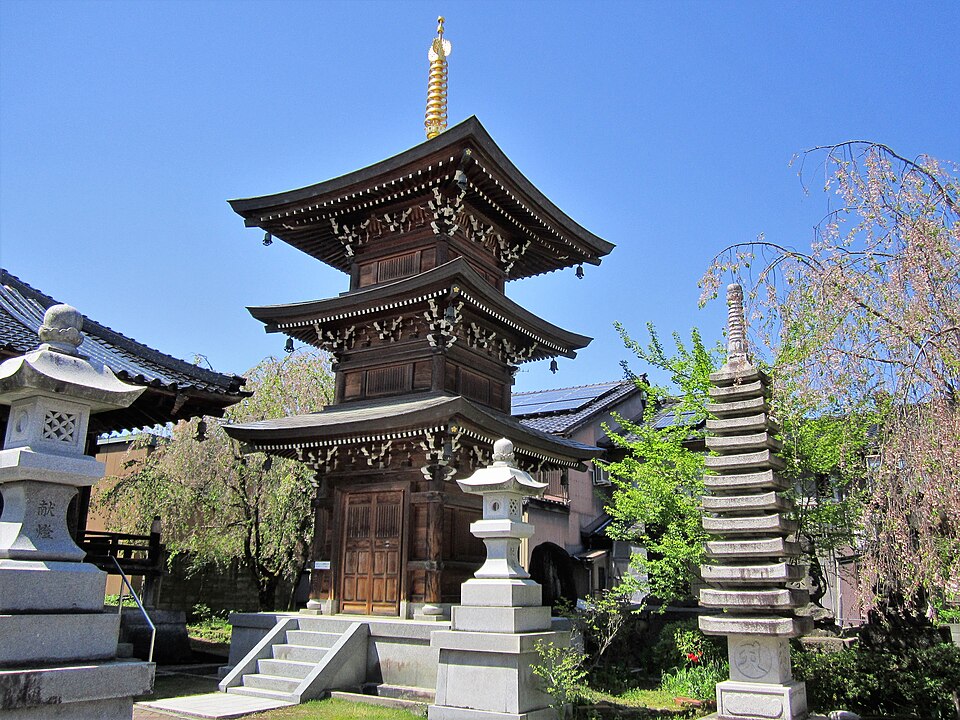 Fayl:Kannonji (Oyabe) 03.jpg