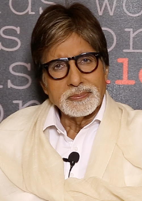 Fayl:Amitabh Bachchan December 2013.png