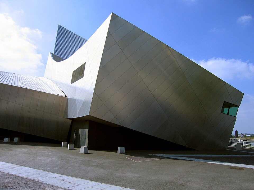 Fayl:ImperialWarMuseumNorth01.jpg