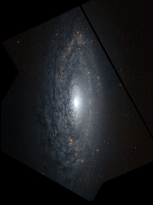 Fayl:Ngc3675-hst-R658GB814.jpg