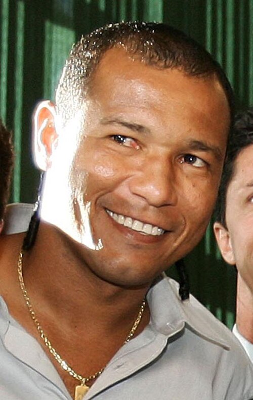 Fayl:Oseas jogador.jpg