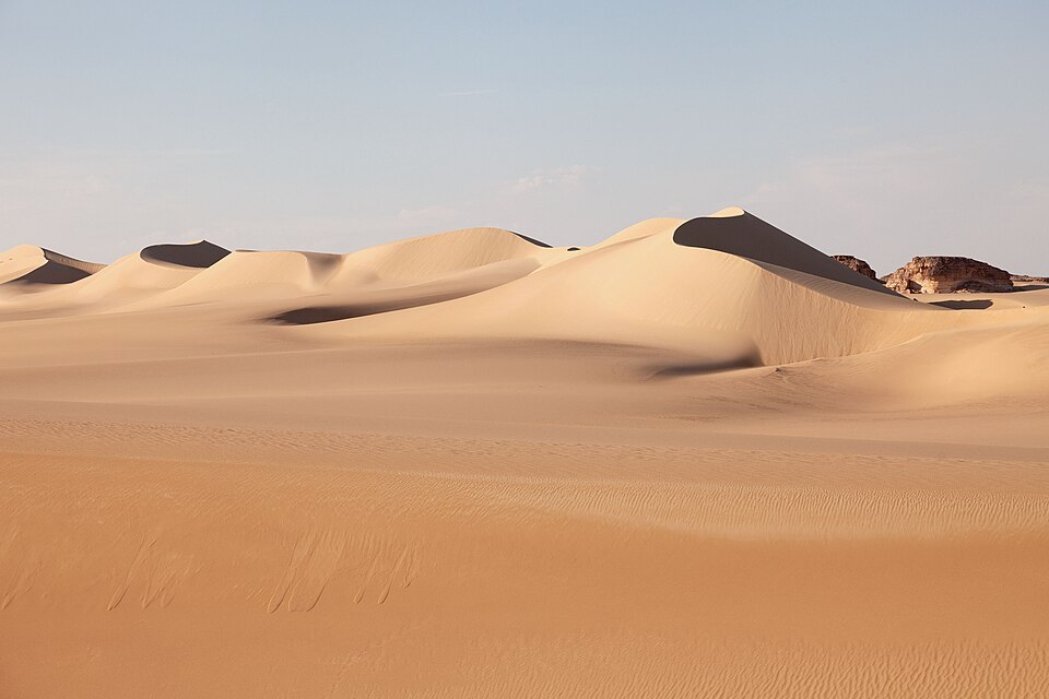 Fayl:SiwaSandDunes.jpg