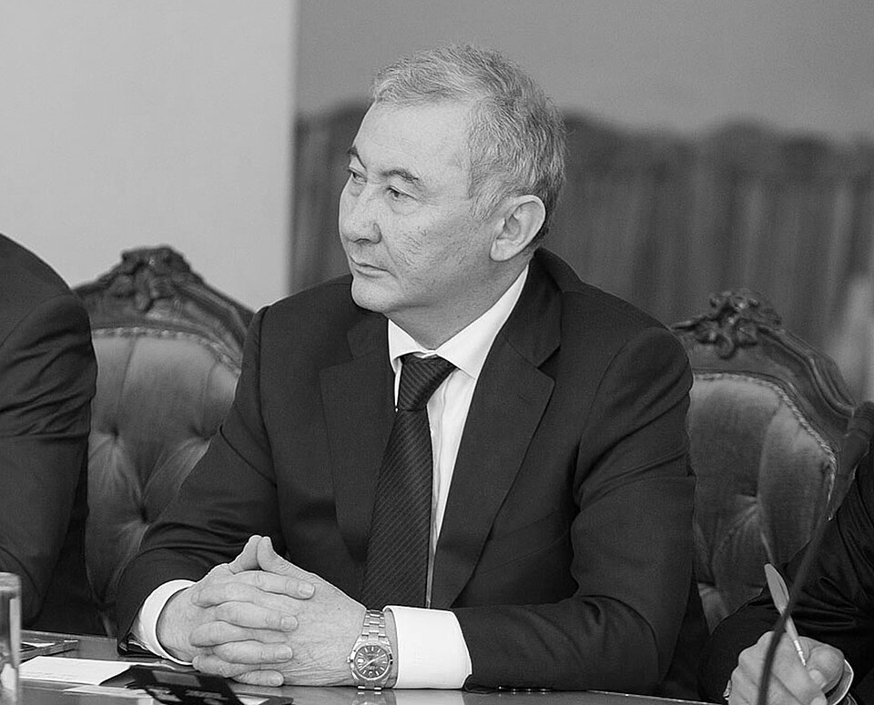 Fayl:Уктам Умурзаков.jpg
