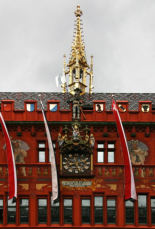 Fayl:Basel-Rathaus-06-Uhr-gje.jpg