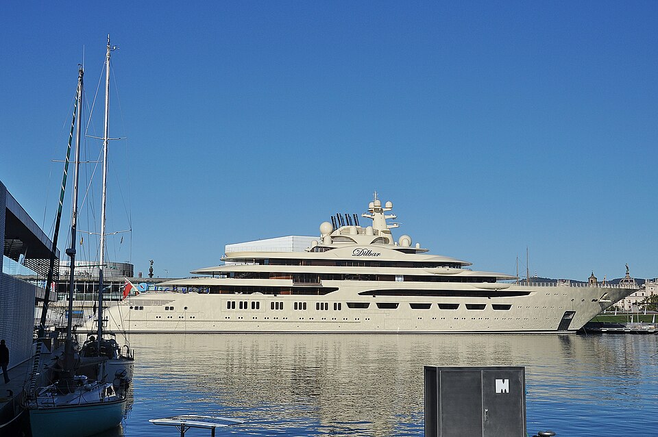 Fayl:Dilbar-Barcelona 2017.jpg