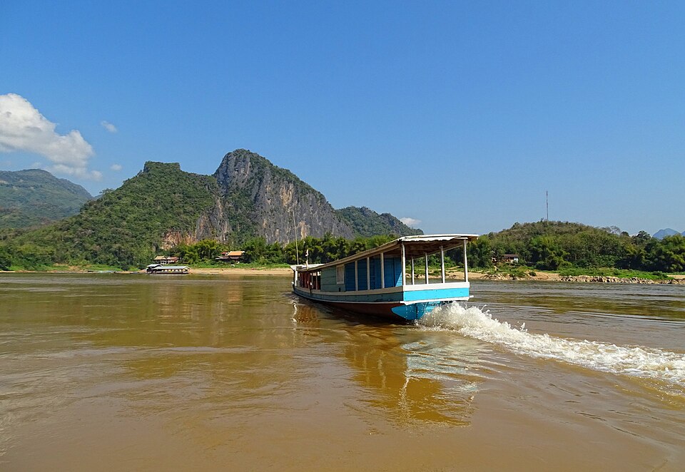 Fayl:Mekong-River-Near-Luang-Prabang.jpg