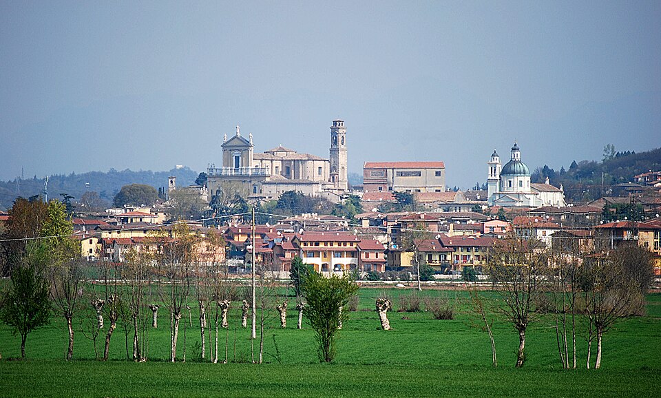 Fayl:Castiglione delle Stiviere (panorama).jpg