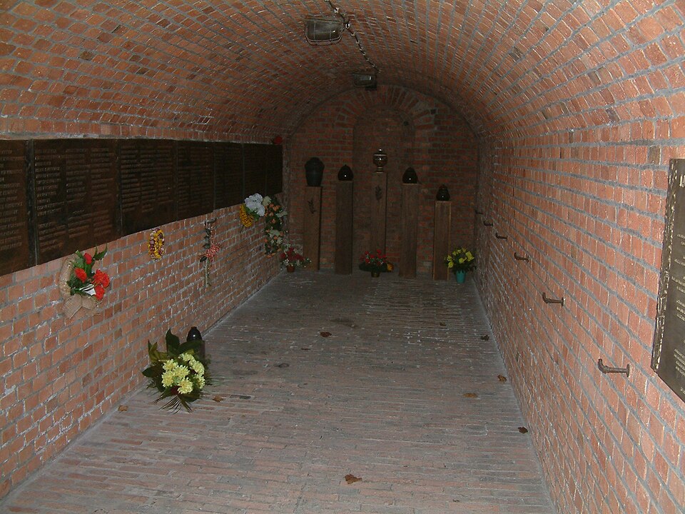 Fayl:Fort VII Poznań RB8.JPG