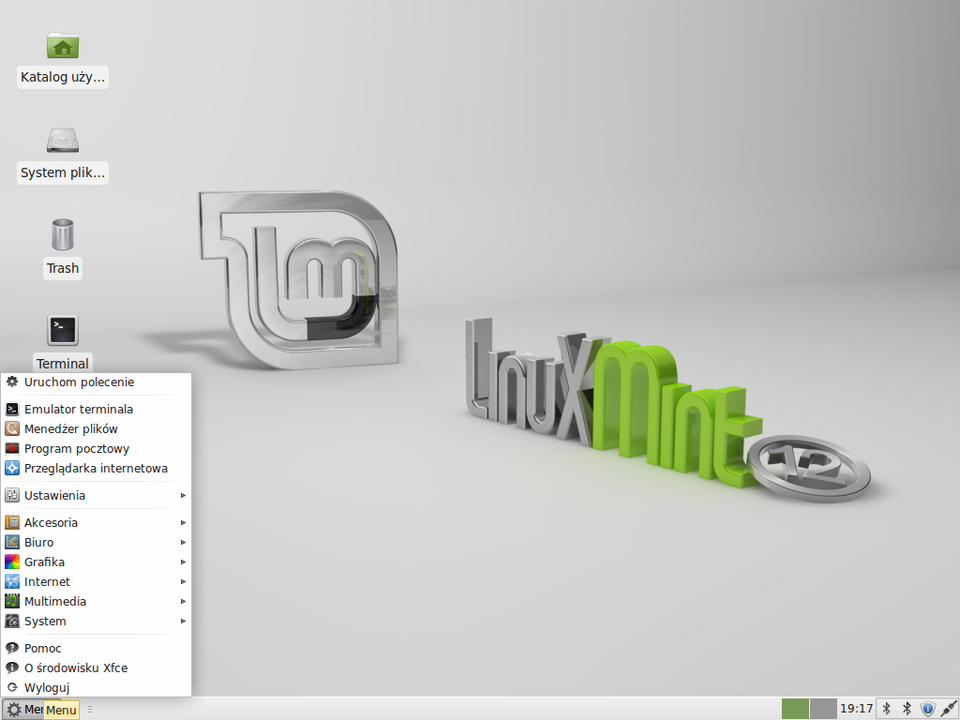 Fayl:Linux-Mint-Lisa-Xfce.png