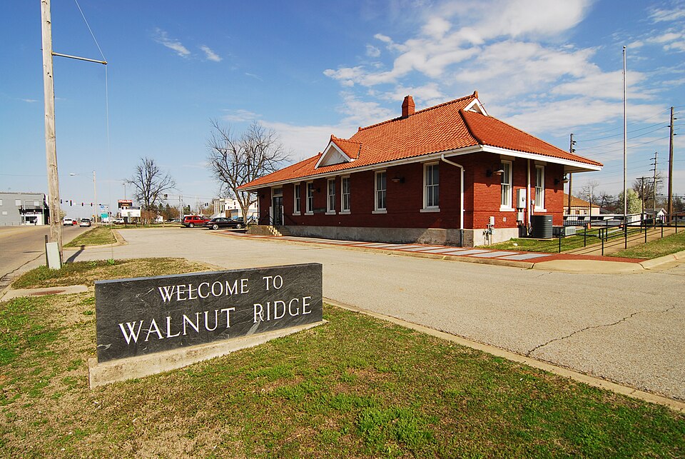 Fayl:Litherlandwalnutridge.jpg