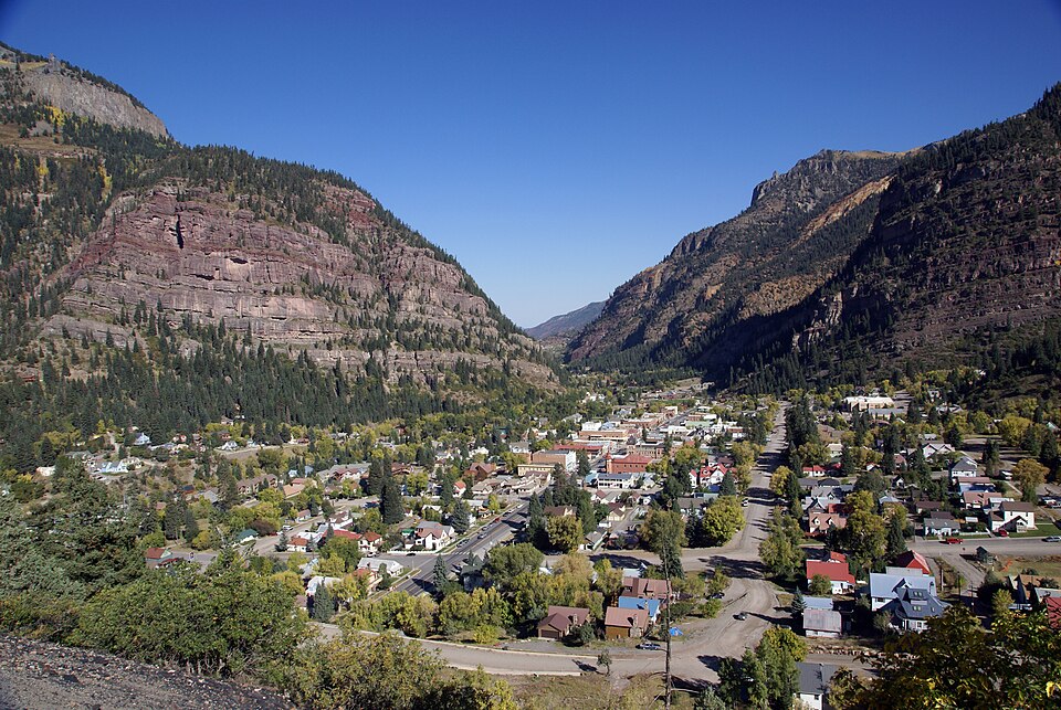 Fayl:Ouray, Colorado.JPG