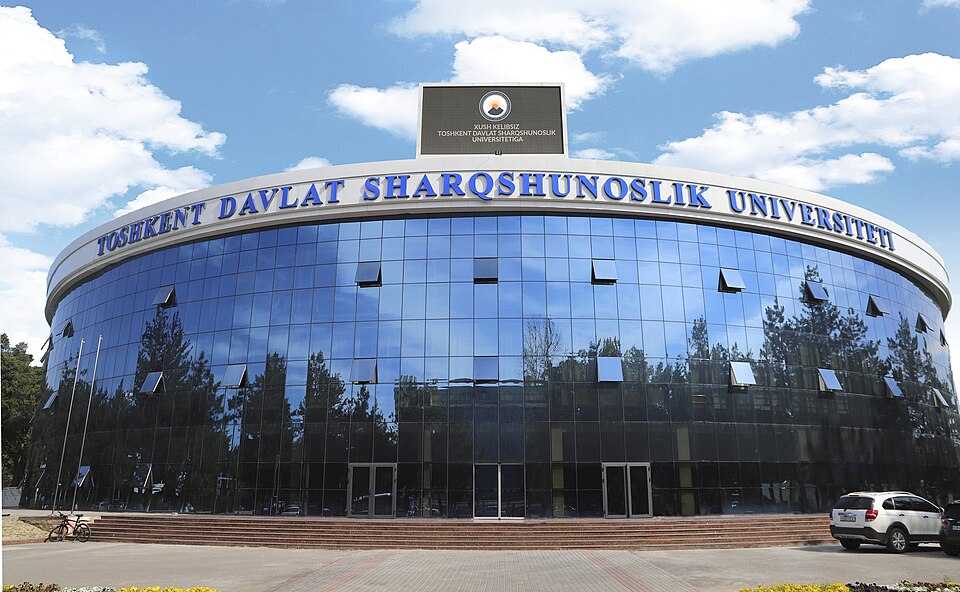 Fayl:Universitet rasm.jpg
