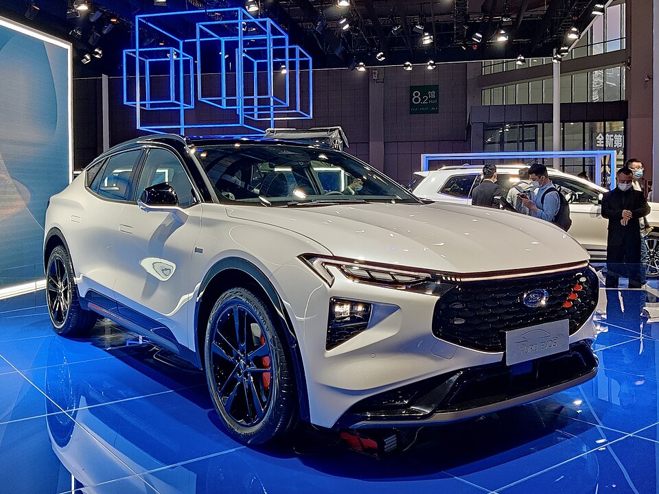 Fayl:Ford Evos 001.jpg