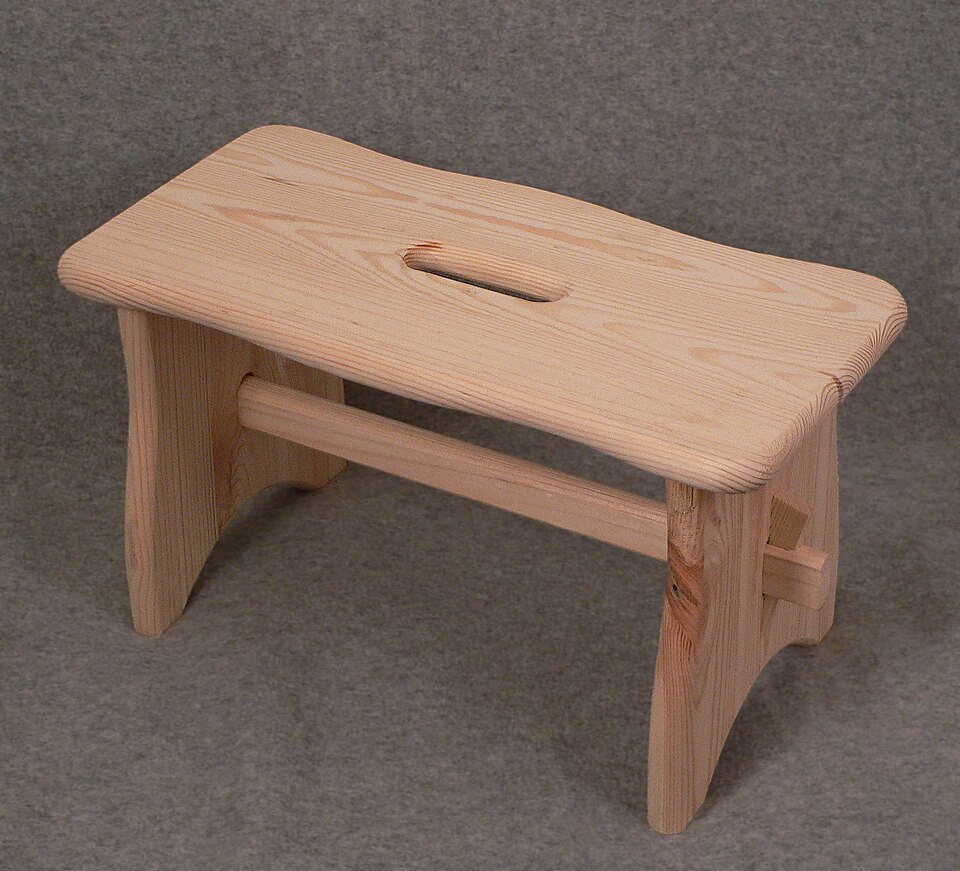 Fayl:Hocker (fcm).jpg