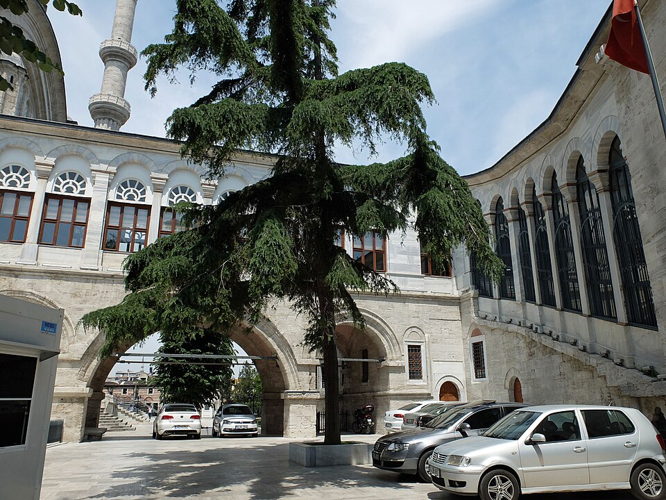 Fayl:Nuruosmaniye DSCF5198.jpg