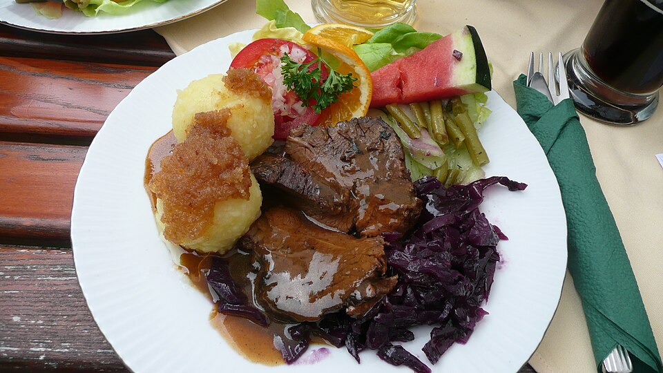 Fayl:Sächsischer Sauerbraten.jpg