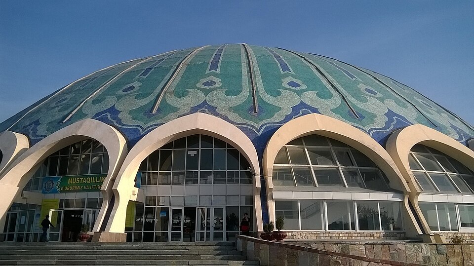 Fayl:Bazar Chorsu Tashkent.jpg