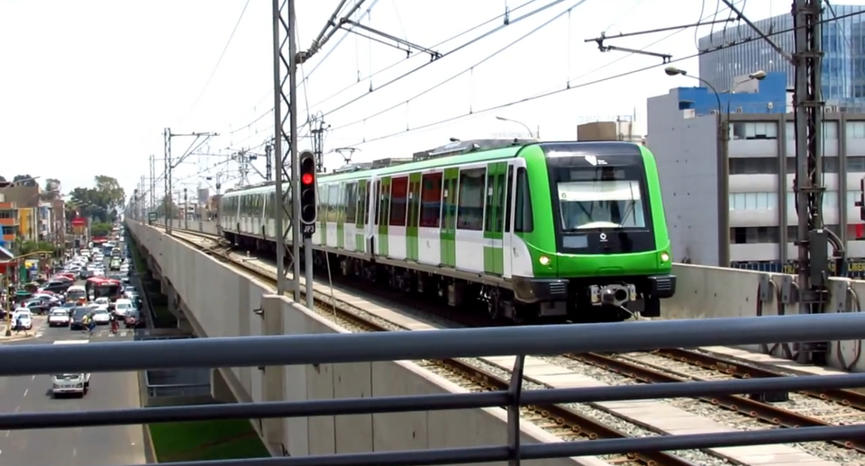 Fayl:Lima Metro Alstom Metropolis 9000.png