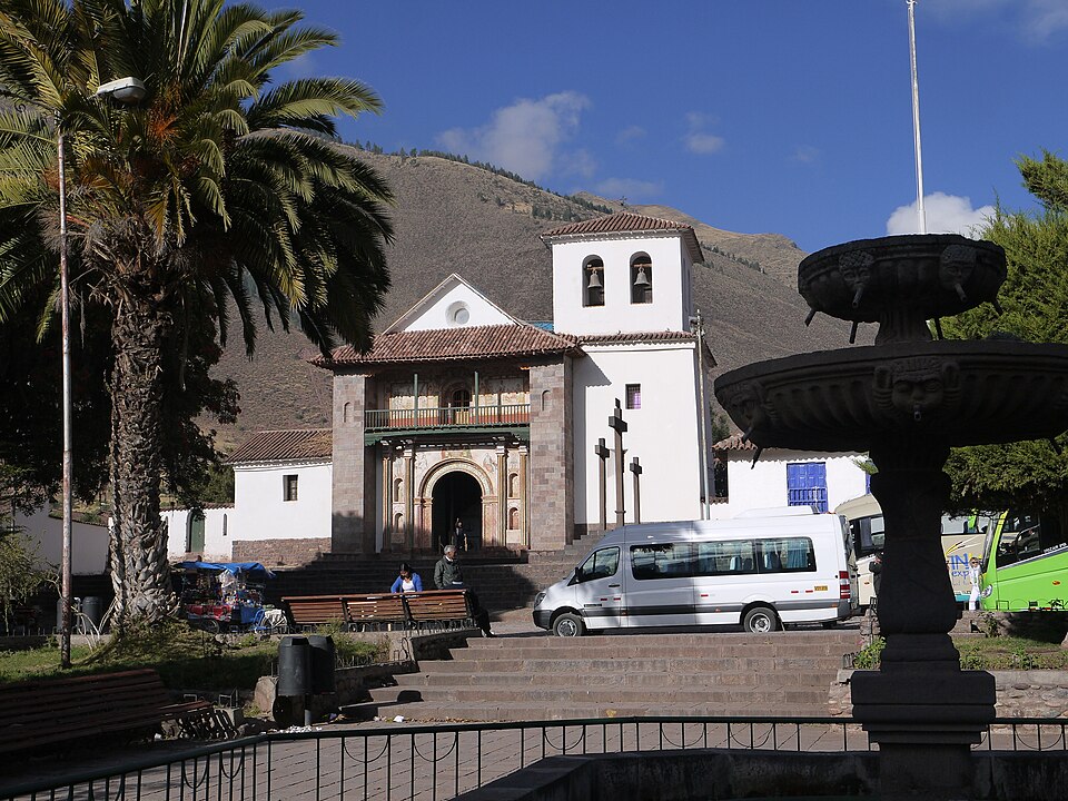 Fayl:Village Andahuaylillas.JPG
