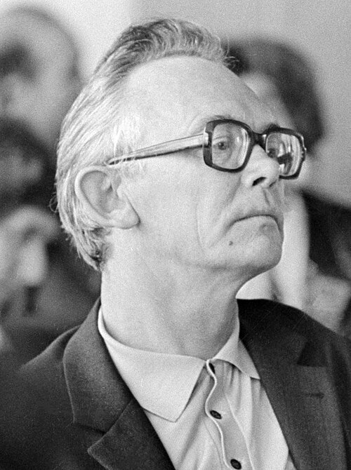Fayl:Леонид Гайдай (1974) (cropped).jpg