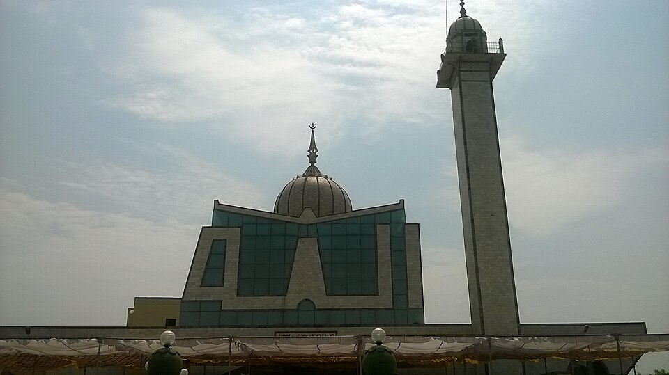 Fayl:Jama Masjid Sector-6 Bhilai.jpg
