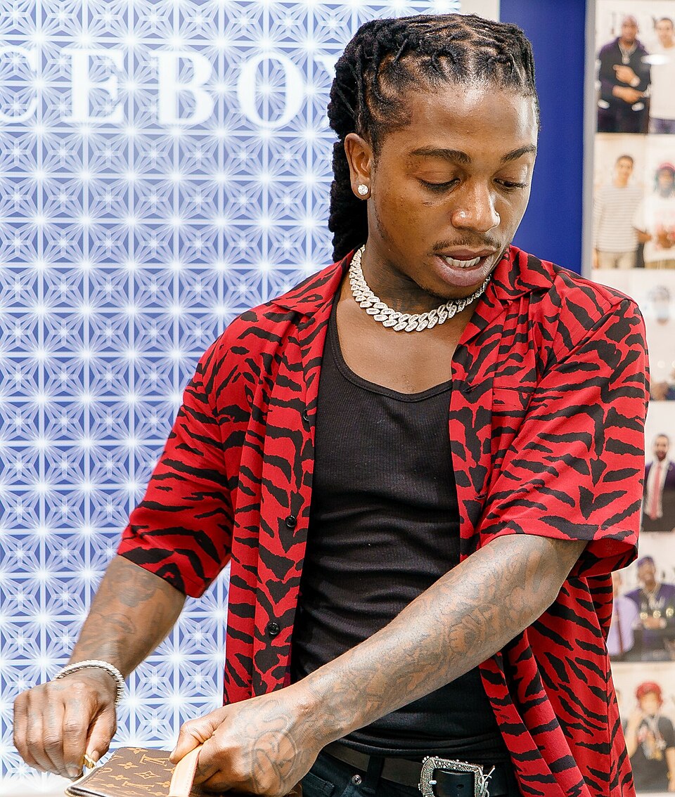 Fayl:Jacquees Icebox 2019.jpg