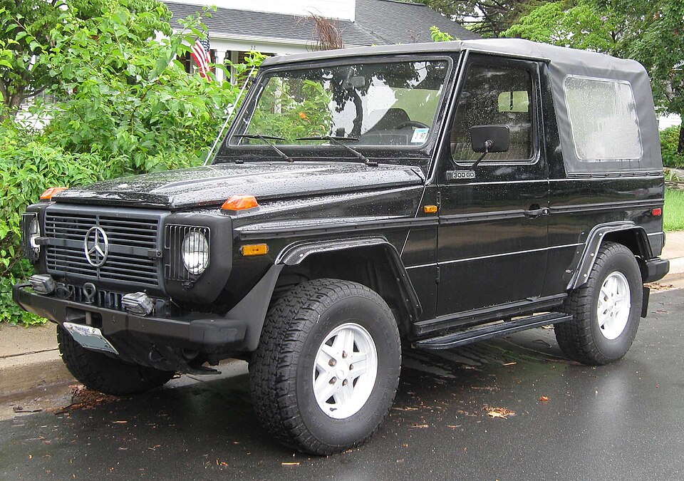 Fayl:Mercedes-Benz 300GD.jpg
