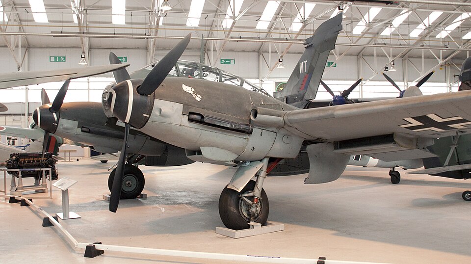 Fayl:Messerschmitt Me 410 (3444884769).jpg