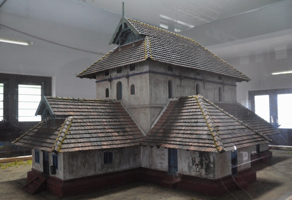 Fayl:Cheraman juma masjid Old.jpg