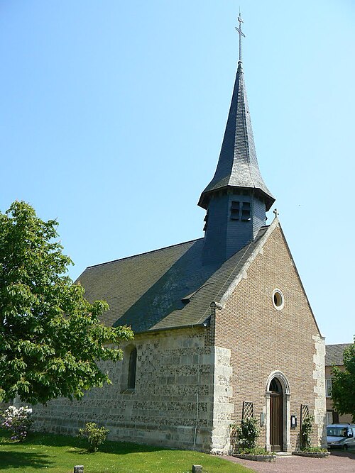 Fayl:Eglise de Caugé.jpg