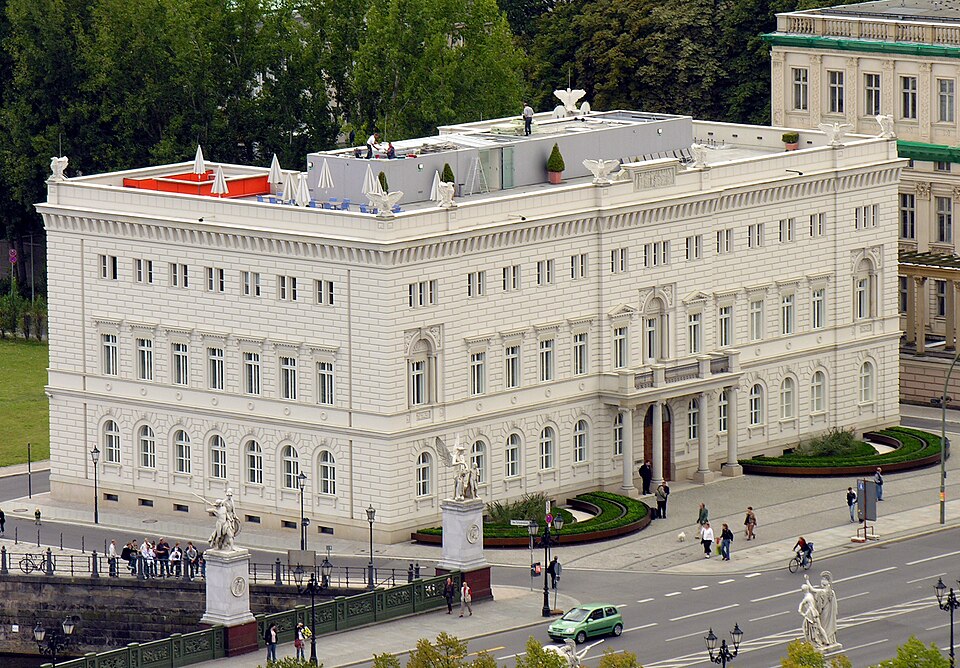 Fayl:Kommandantenhaus4.jpg