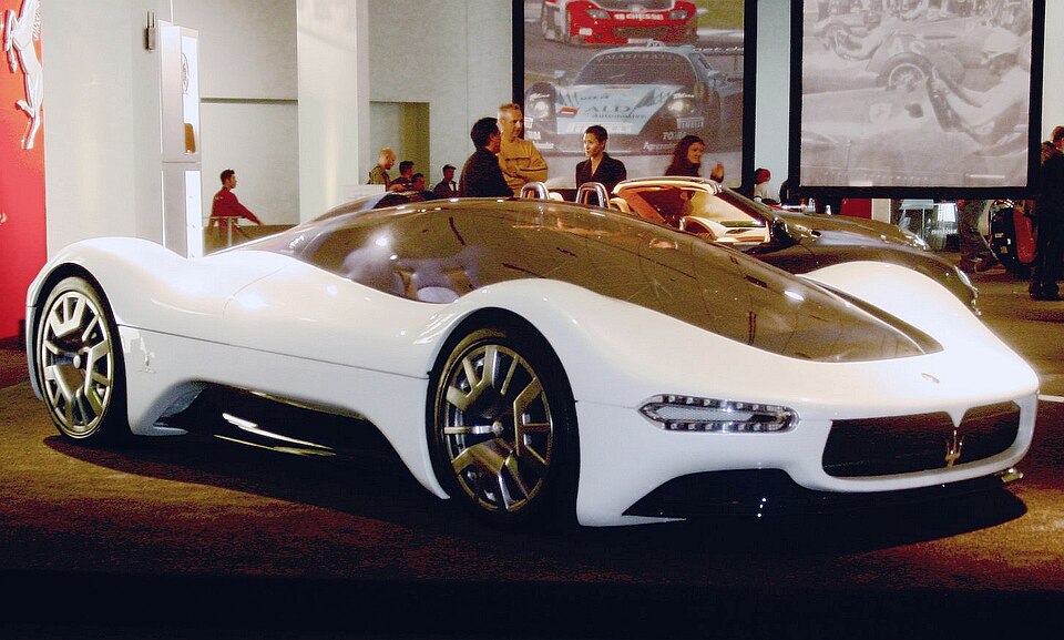 Fayl:Maseratibirdcage.jpg