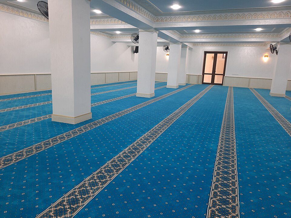 Fayl:Usmon ota masjidi yerto'lasi.jpg