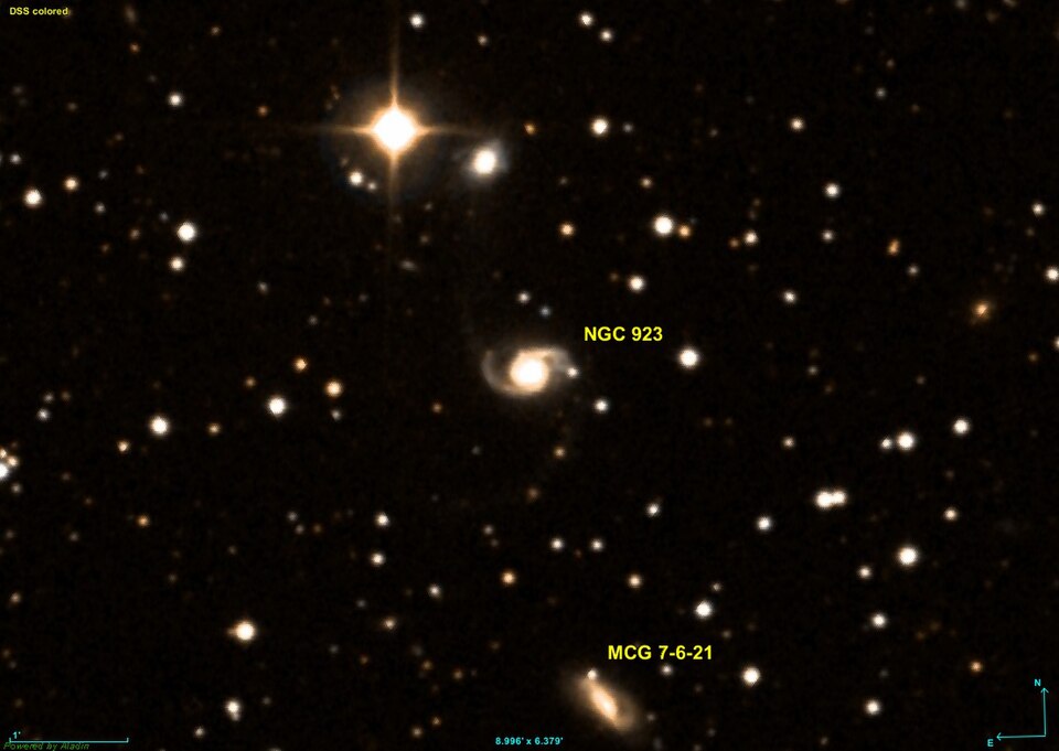 Fayl:NGC 0923 DSS.jpg