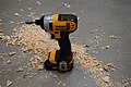 DeWalt zarbali dreli.