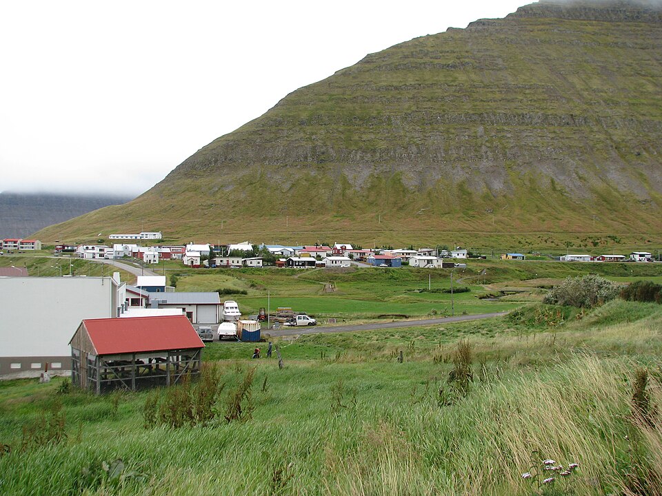 Fayl:Hnífsdalur.JPG