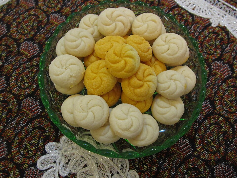 Fayl:Nan-e berenji.JPG
