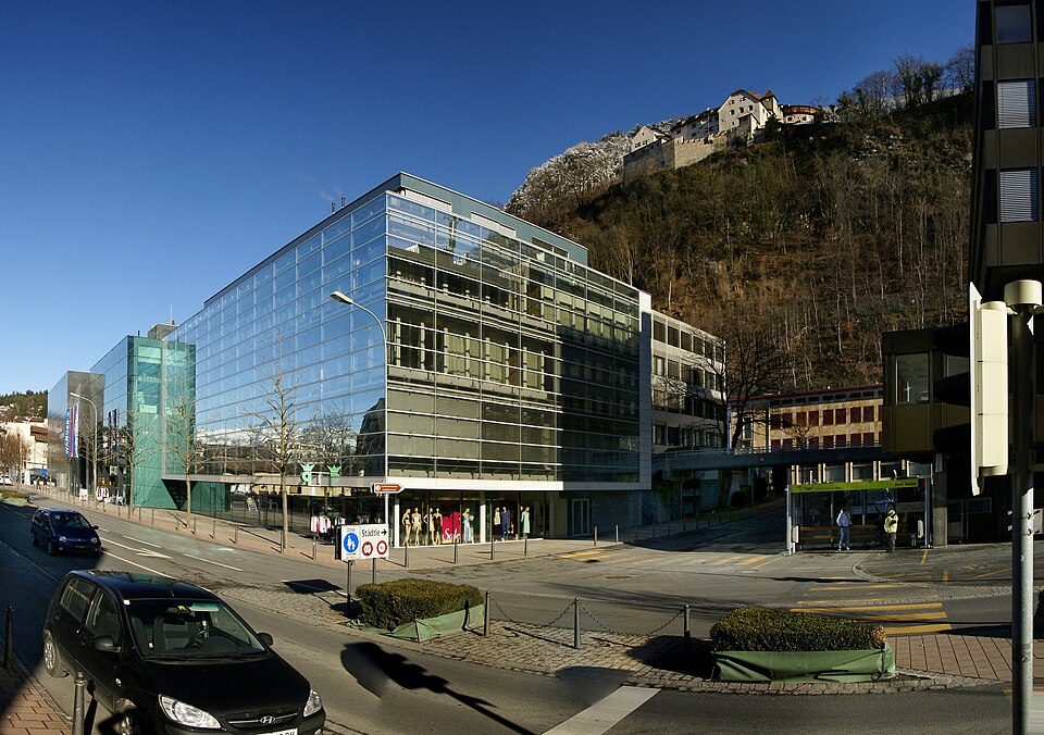 Fayl:Vaduz Liechtenstein 13.jpg