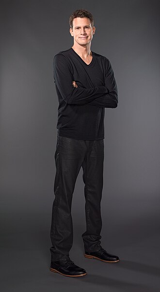 Fayl:Daniel Tosh.jpg