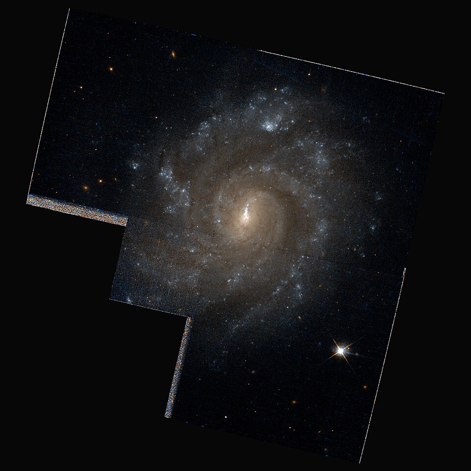 Fayl:NGC6412-HST-R814GB450.jpg
