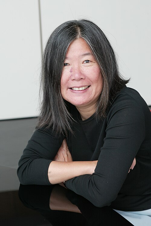 Fayl:Yeohlee Teng Portrait.jpg