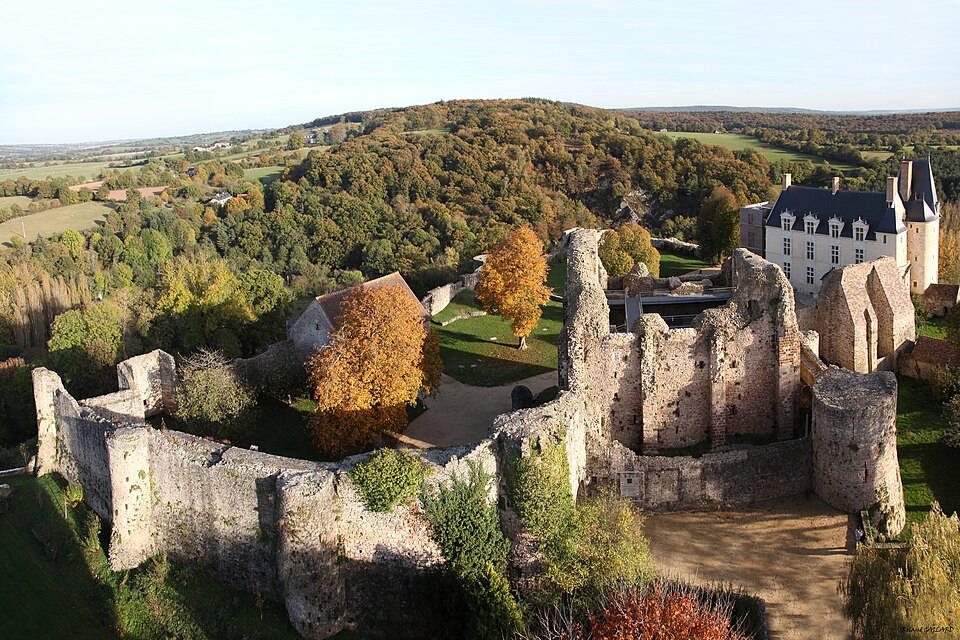Fayl:Chateau Ste-Suzanne 53.jpg