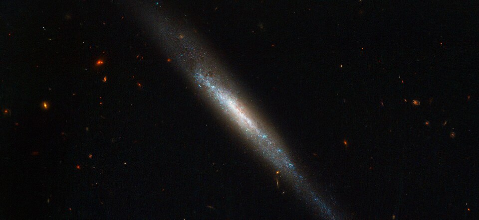 Fayl:IC 755 HST.jpg