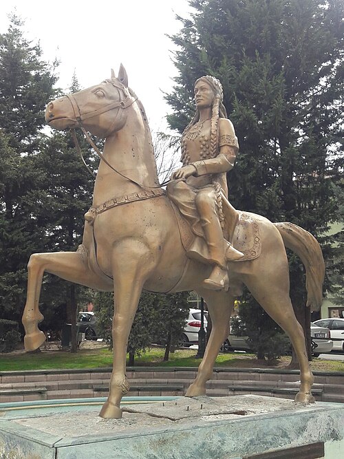 Fayl:Mal hatun, eskişehir.jpg
