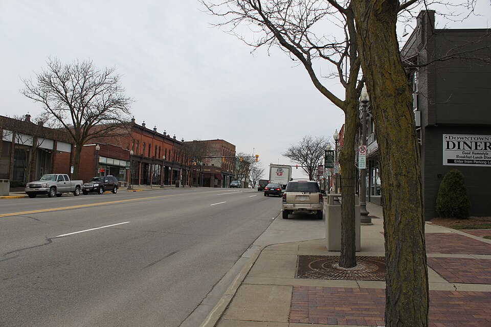 Fayl:Downtown Saline2.JPG
