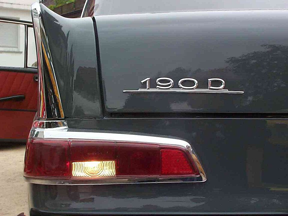Fayl:Heckflosse190D.jpg